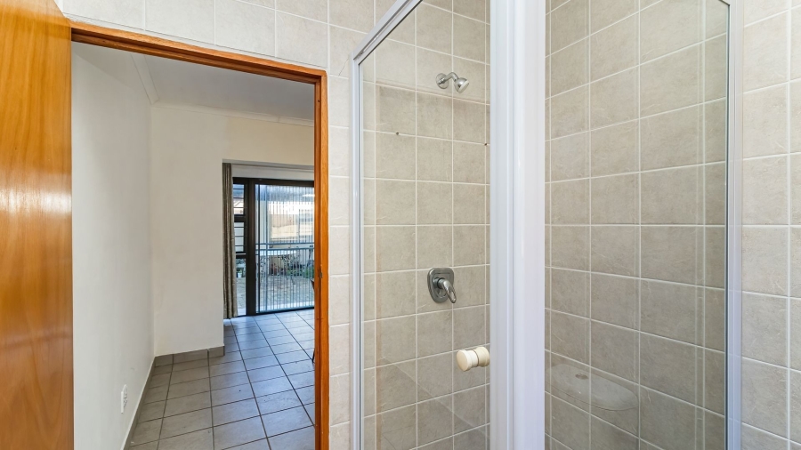 To Let 1 Bedroom Property for Rent in Kleinmond Western Cape